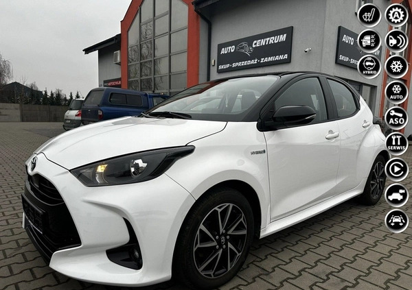 toyota lwówek Toyota Yaris cena 69900 przebieg: 44000, rok produkcji 2021 z Lwówek